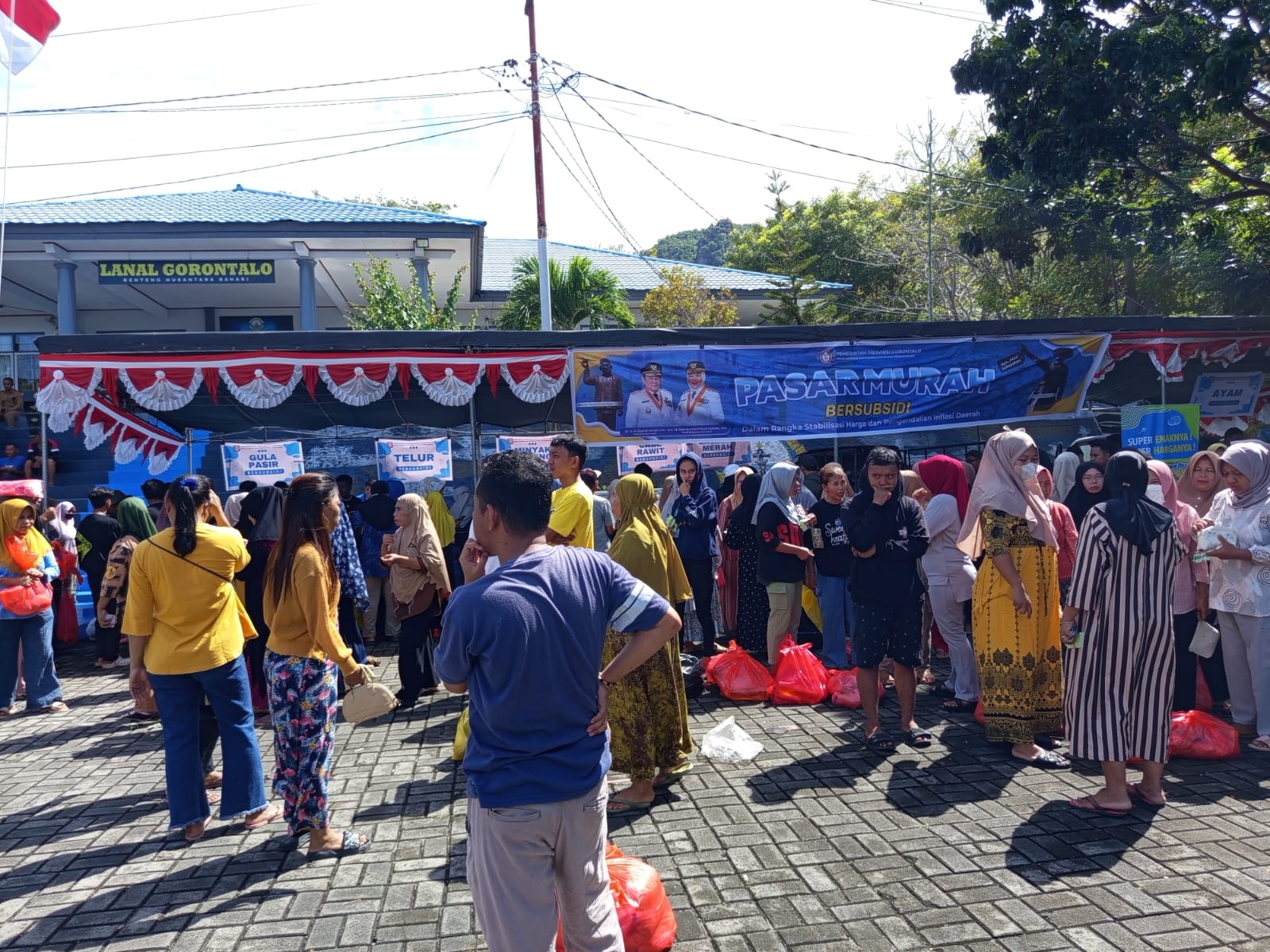 Pasar Murah di Lanal