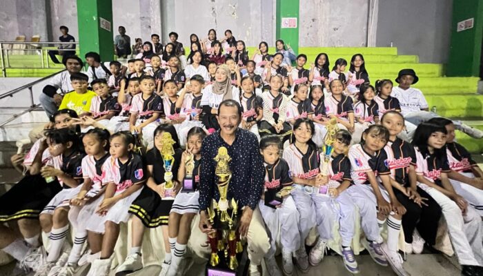 SDN 41 Hulonthalangi Borong 5 Piala di Hulonthalo Marching Festival 2025
