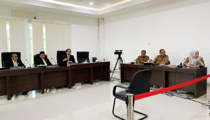 Sidang Kode Etik DPRD Gorontalo tanpa Kehadiran Wahyudin Moridu