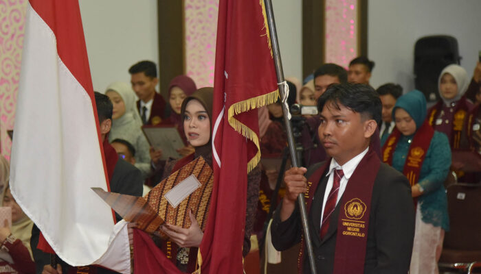 Universitas Negeri Gorontalo Kukuhkan 46 Guru Profesional