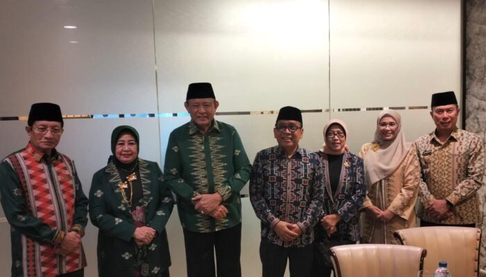 Program Keagamaan Gubernur Gorontalo Tuai Pujian Menko PMK dan Menag