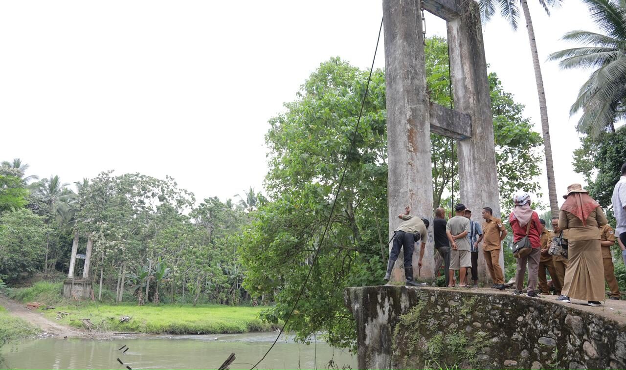 Jembatan Ambruk