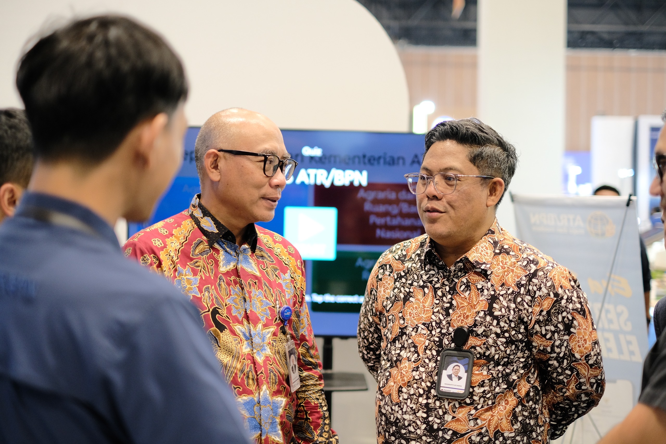 Sentuh Tanahku