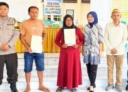 Kantor Pertanahan Kabupaten Gorontalo Serahkan Sertipikat PTSL di Desa Daenaa
