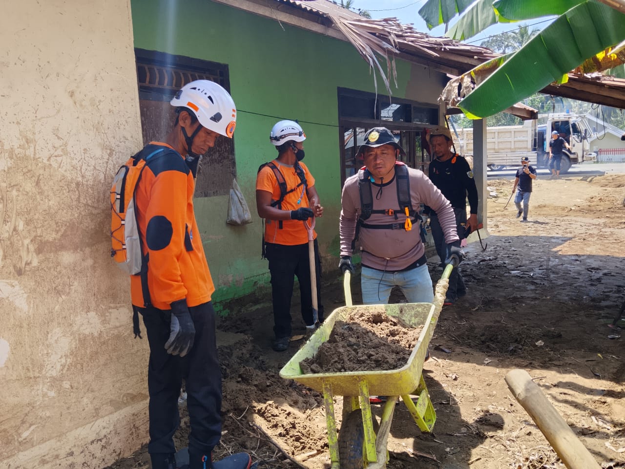 Banjir Bolmong