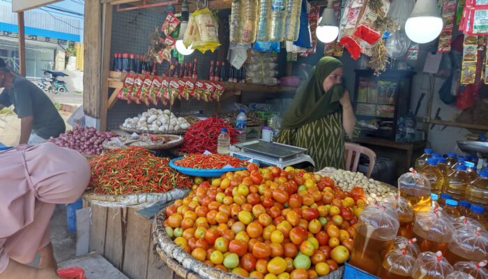 Info Harga Bahan Pokok di Pasar Sentral, Sabtu 8 November 2025