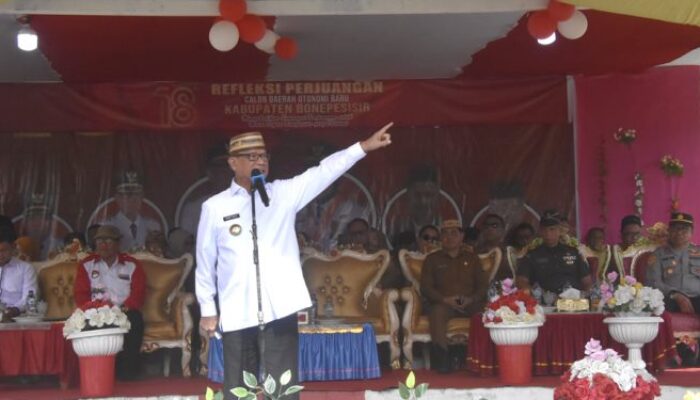 Bupati Ismet Dukung Bone Pesisir jadi Daerah Otonom Baru