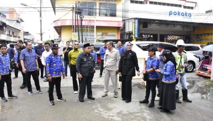 Perbaikan Jalan Suprapto dan Terminal Pasar Sentral Ditargetkan Selesai Desember