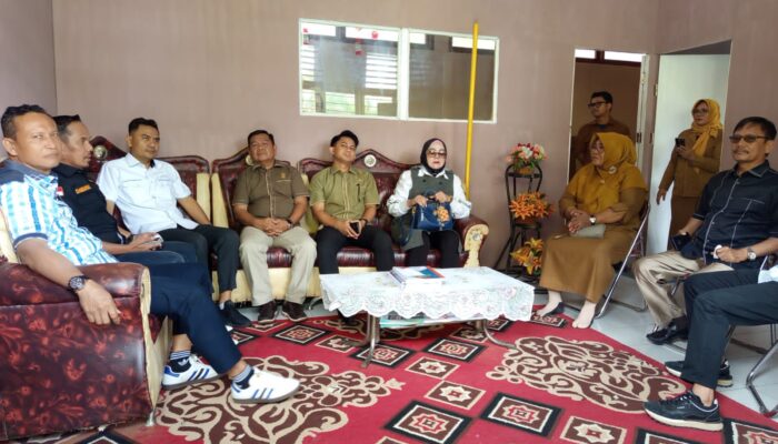 Komisi I DPRD Serap Aspirasi SDN 32 Kota Selatan Minta Perbaiki Ruang Kelas