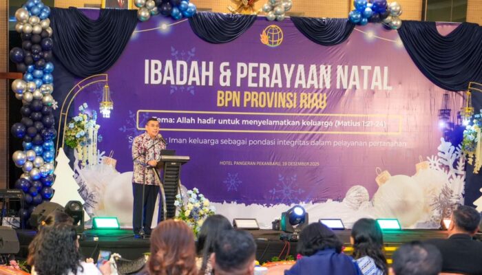 Wamen Ossy Hadiri Perayaan Natal di Kanwil BPN Provinsi Riau