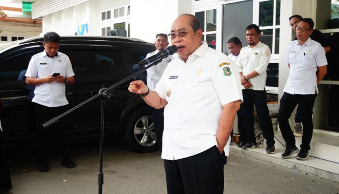 Wali Kota akan Tarik Mobil Dinas Pejabat yang Hanya Dipakai dari Rumah ke Kantor