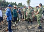 Bupati Pohuwato Dampingi Pangdam Pantau Program Cetak Sawah Baru 