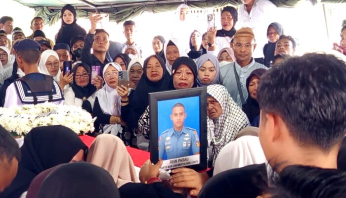Rein Pasau Tulang Punggung Keluarga, Kini Tinggalkan Ibu dan 5 Saudara