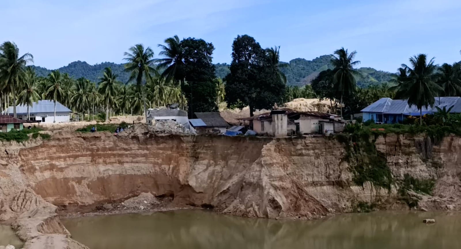 Tambang Pohuwato