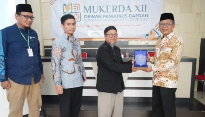 Ismail Madjid Dorong Wahdah Islamiyah Berperan Jaga Generasi Muda