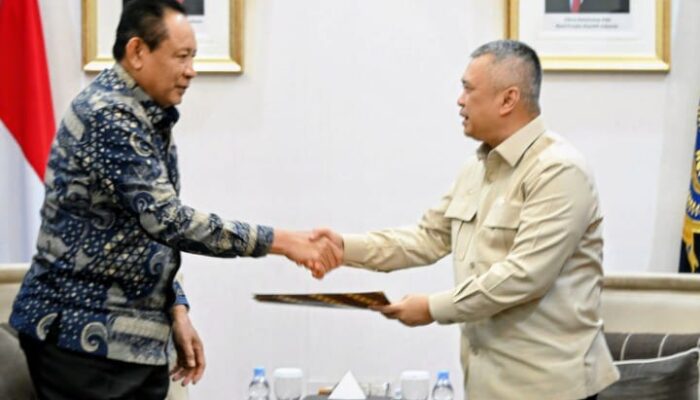 Gubernur Gorontalo Temui Menhub Matangkan Kesiapan Embarkasi Haji