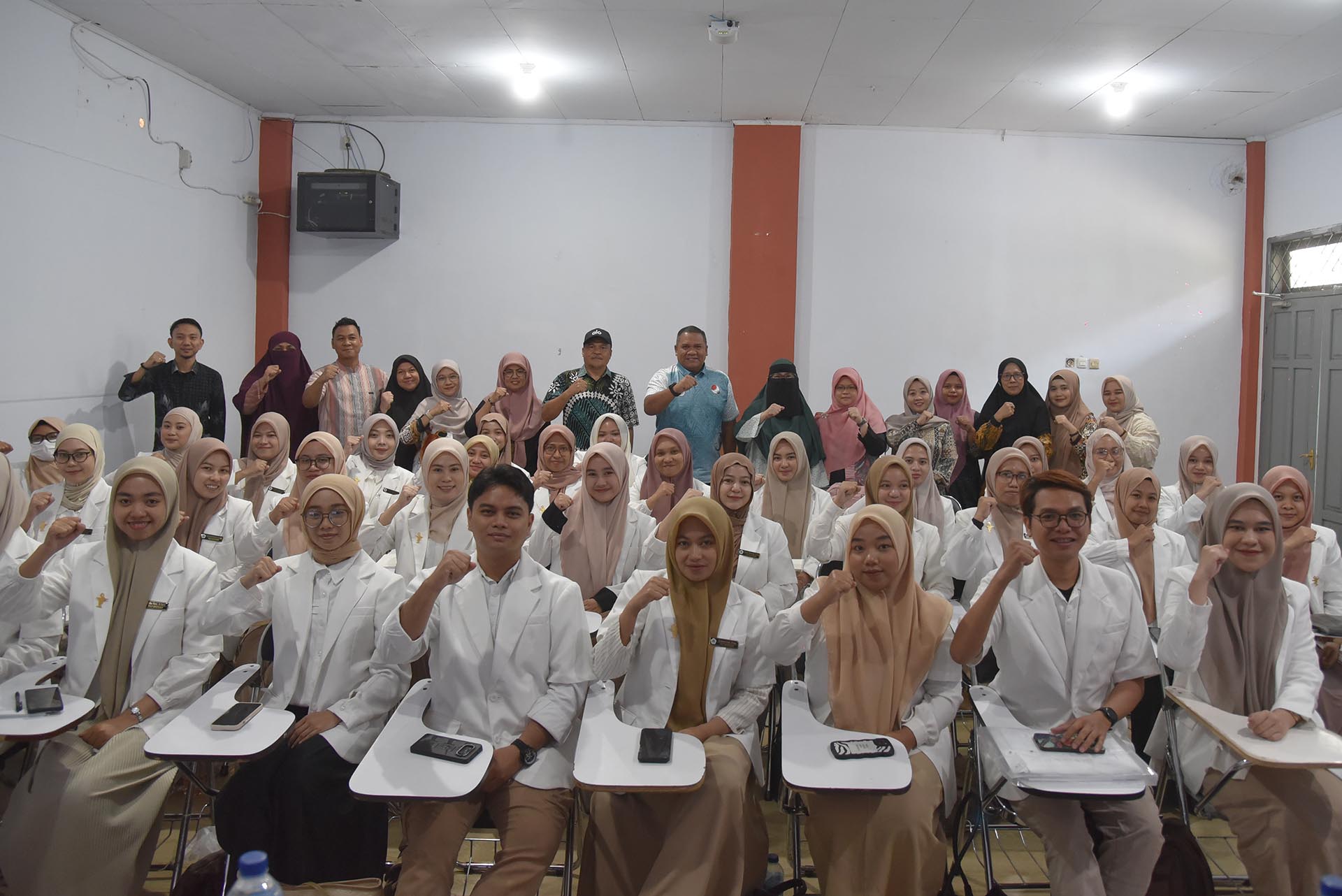 Mahasiswa Apoteker
