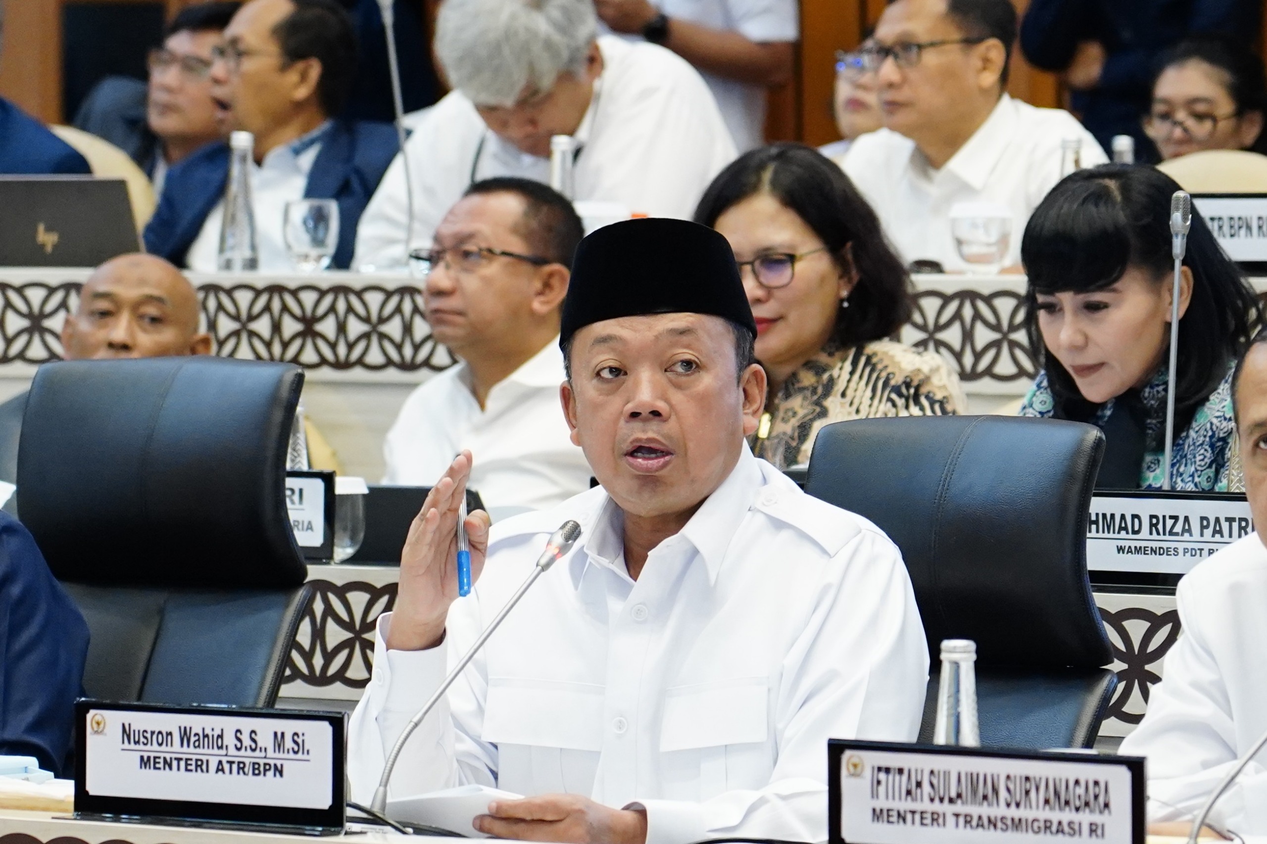 Menteri Nusron
