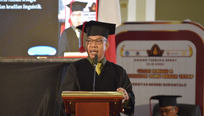 Prof Suleman Bouti Soroti Nasib Bahasa Minoritas dalam Orasi Ilmiah