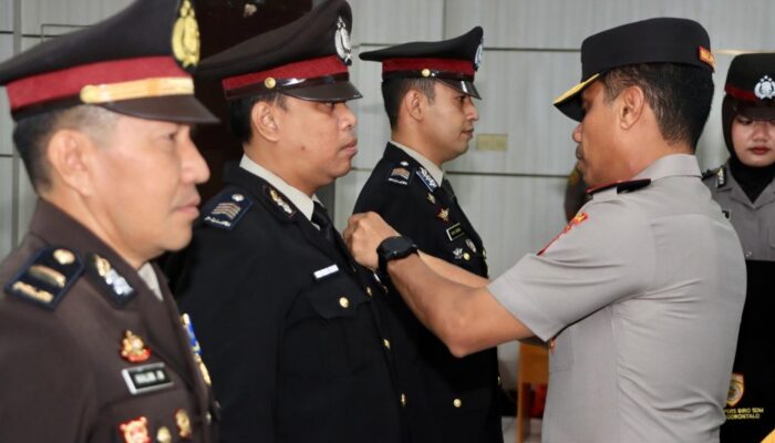 Wakapolda Gorontalo Pimpin Upacara Penganugerahan Satyalancana Pengabdian TA 2026