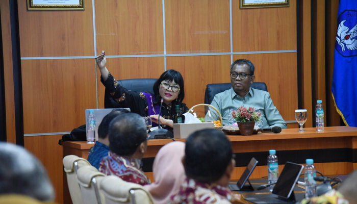 Wamen Diktisaintek Berikan Penguatan Ekosistem Riset untuk Peneliti di UNG