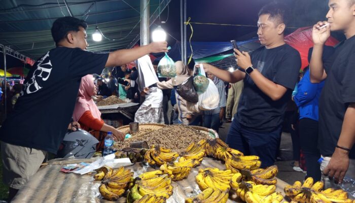Berburu Pisang dan Kacang di Gebyar Qunut Batudaa