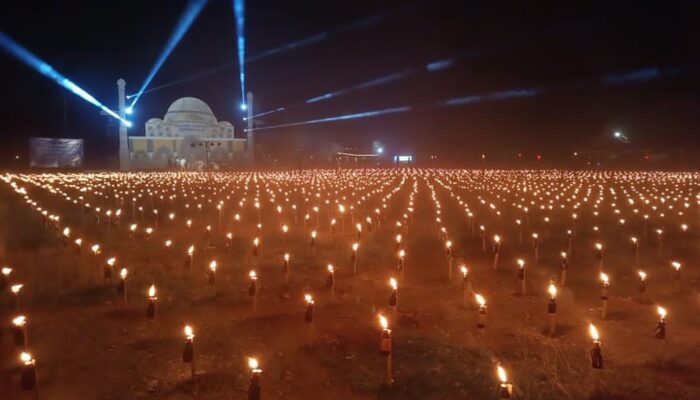 Ribuan Lampu Botol Terangi Kawasan Pembangunan Masjid Islamic Center Gorontalo