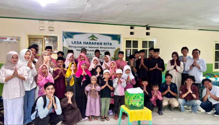 Ramadan Penuh Berkah, Komunitas Sampul Belakang Salurkan Buku Anak ke LKSA