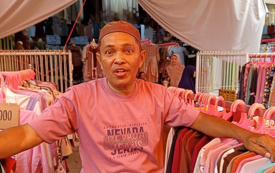 Pedagang di Pasar Senggol