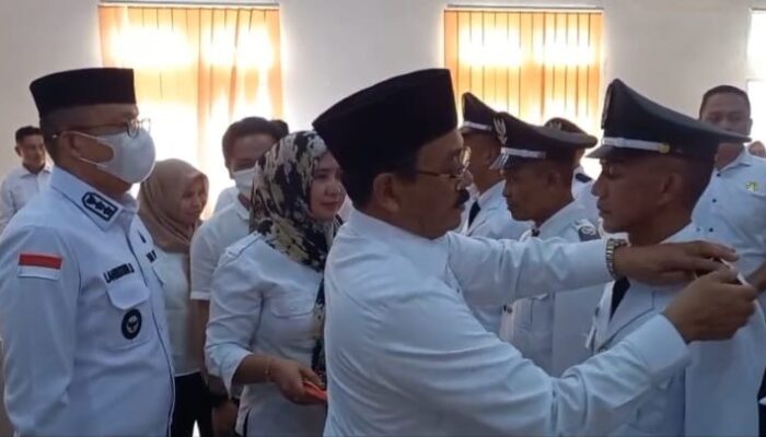 Bupati Rum Resmi Lantik 6 Kades PAW dan 2 Penjabat Kades