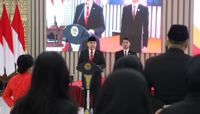 Wamen Ossy Resmi Lantik Pejabat Pengawas dan Fungsional