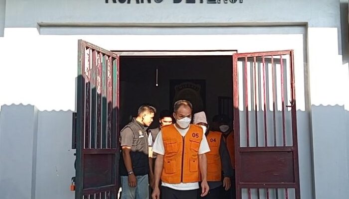 Deportasi 4 WNA China: Imigrasi Gorontalo Temukan Sampel Tanah, Soal Tambang?