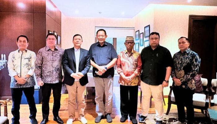 Gubernur Gusnar Temui Mardiono Bahas Pengembangan Daerah