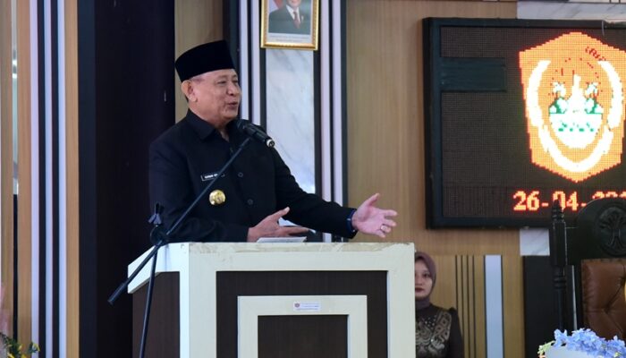 Gubernur Gusnar Dorong Percepatan Program Hilirisasi Ayam Tekan Kemiskinan