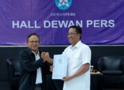 Dewan Pers Serahkan Dokumen Perlindungan Karya Jurnalistik ke Menteri Hukum