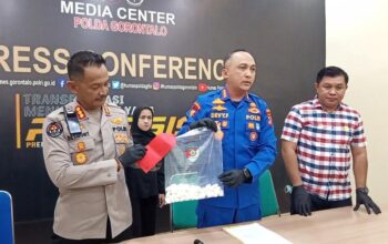 39 Karung Berisi Sianida Diamankan Polisi, Pelaku Masih Diburu