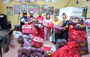 Pemprov Gorontalo Salurkan Bantuan untuk Korban Banjir di Desa Barakati