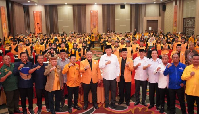 Sekjen Hanura Puji Kepemimpinan Gubernur Gusnar Jaga Stabilitas Daerah