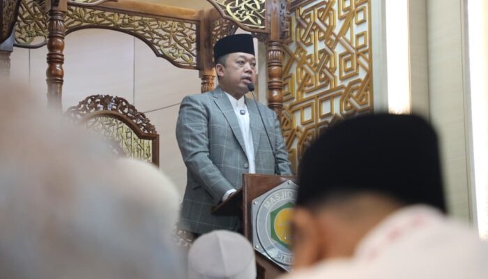Menteri Nusron jadi Khatib Iduladha, Sampaikan Pesan untuk “Sembelih” Ego dan Keserakahan