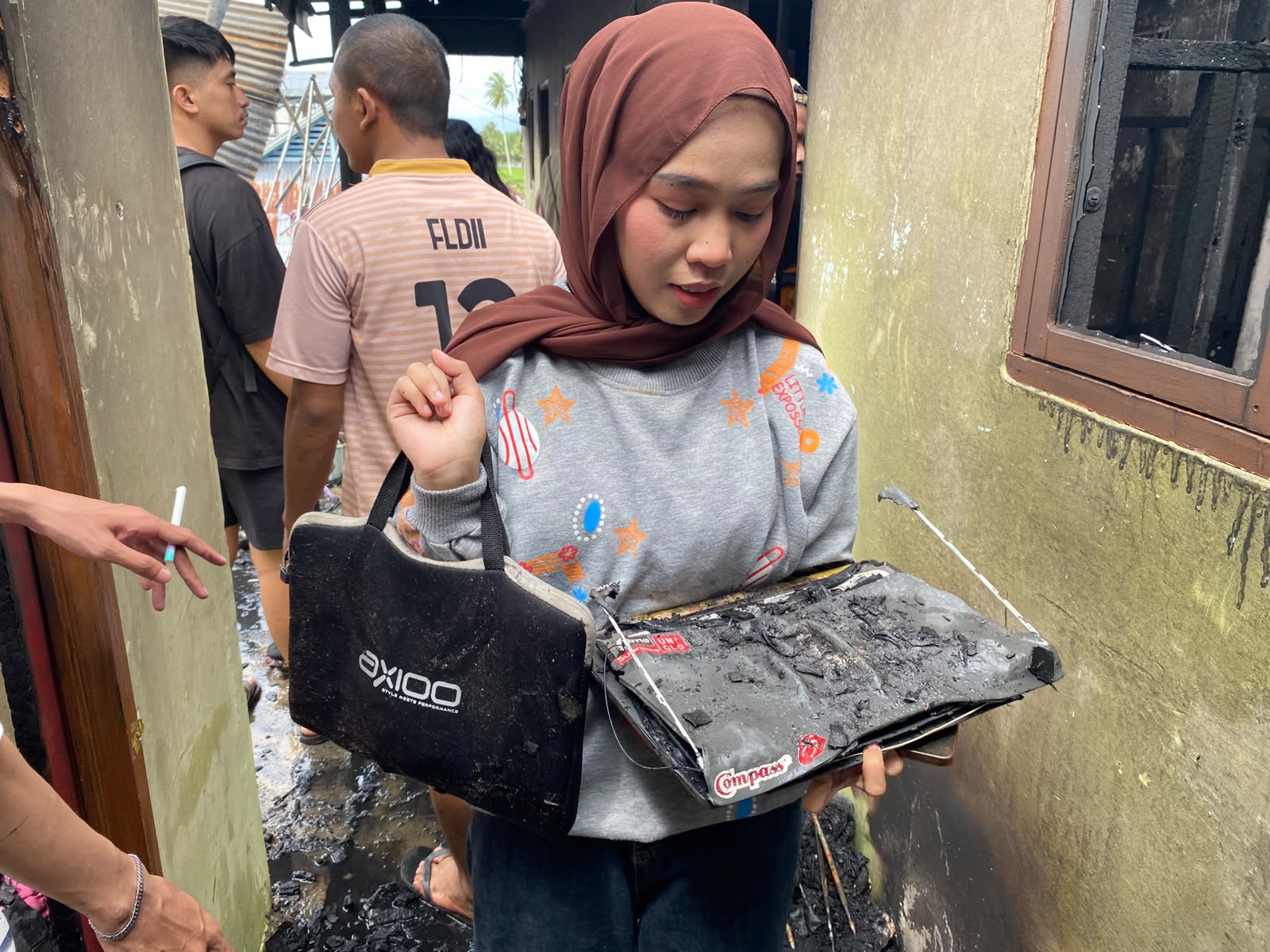 Kos Terbakar