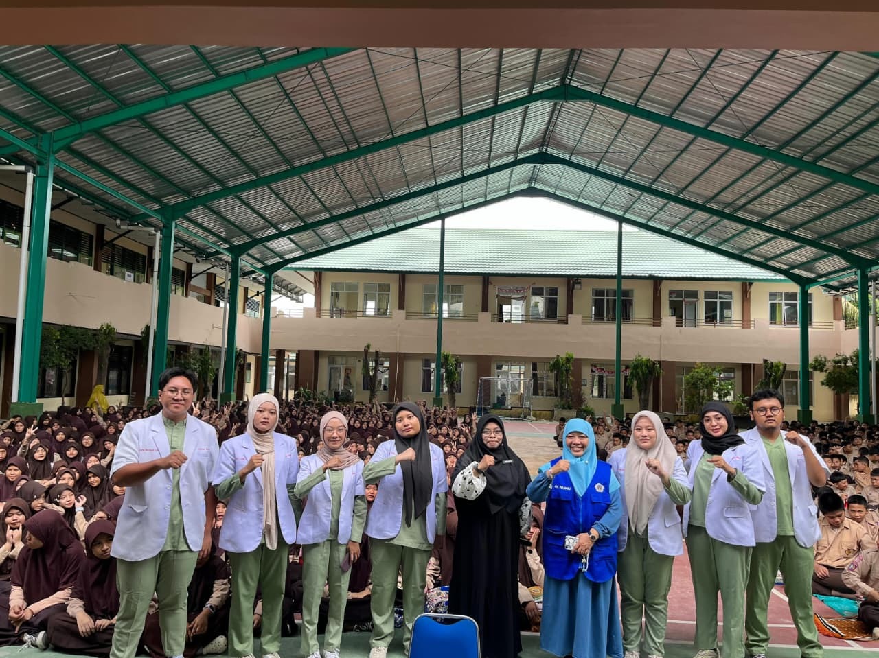 Mahasiswa Dokter UNG