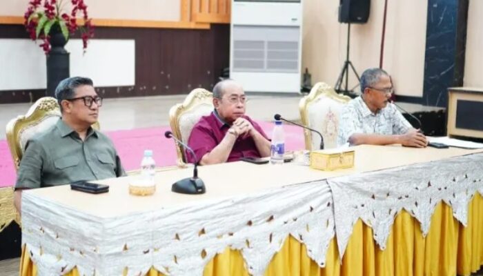 Wali Kota Adhan Ingatkan Camat dan Lurah Tak Abaikan Target Penerimaan PBB
