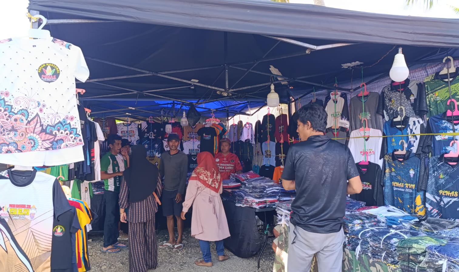 Pedagang PENAS Gorontalo