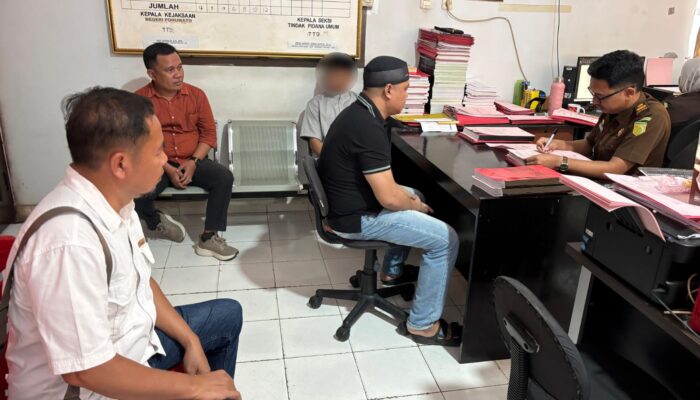 Satreskrim Polres Pohuwato Limpahkan Kasus PETI Kades Taluduyunu Utara ke Kejaksaan