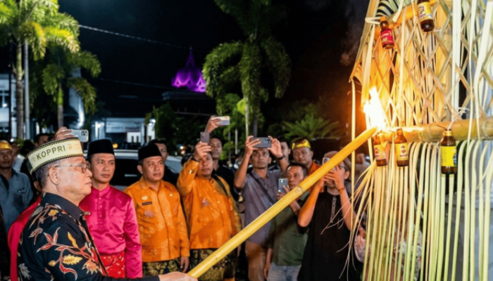 Bupati Ismet: Tradisi Tumbilotohe Pererat Kebersamaan Masyarakat