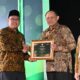 Gubernur Gusnar Terima Tiga Kategori Anugerah Adinata Syariah 2026