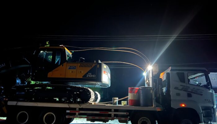 Dugaan Aktivitas PETI, Masyarakat Wonosari Gagalkan Excavator Menuju Hutan Sava