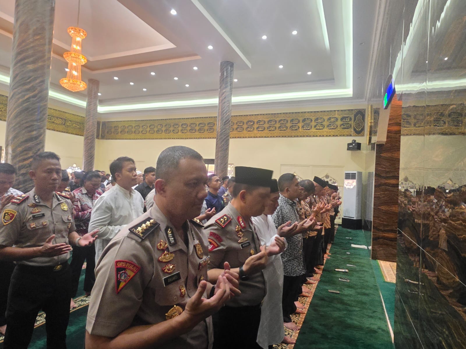 Rachmat Gobel
