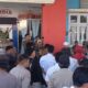 ‎Kantor Desa Toto Utara Disegel Warga Buntut Pencopotan Kades oleh Bupati