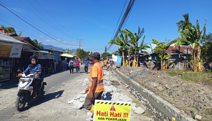 Pemkot Gorontalo Pastikan Jalan Rusak di Tempat Lain akan Diperbaiki